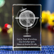 Globus na 18 urodziny