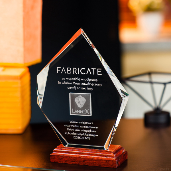 Statuetka 3D z logo Lanex na podstawce - 2
