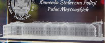 Statuetka z modelem 3D komendy stołecznej policji - zbliżenie