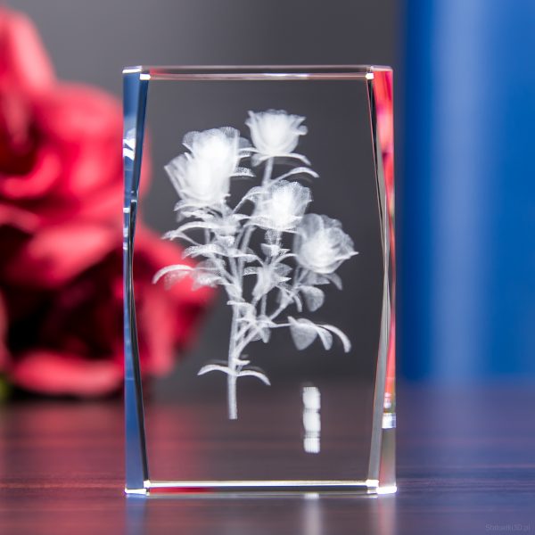 Bukiet róż 3D pomysł na prezent Kryształ 3D - bok