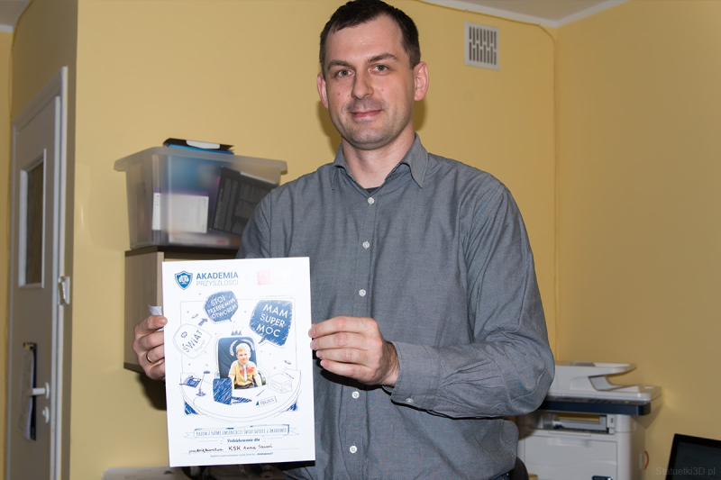 id-004457-09-szef-z-podziekowaniami