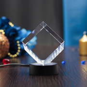 1000x1000-LED-Fi60-CUBER-1