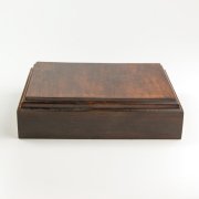 Podstawka drewniana ciemna klasyczna o wysokości 4 cm -  1